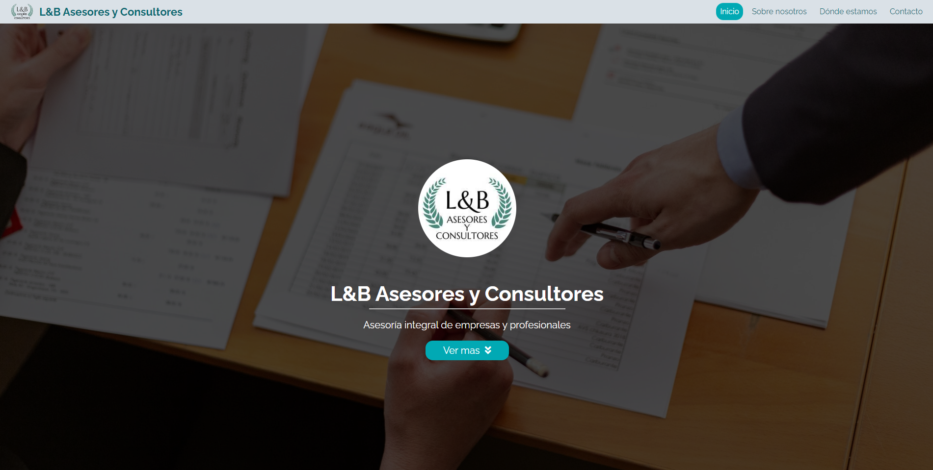 Captura de landing page de L&B asesores